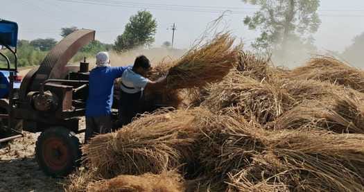 A subsidy of Rs 1200 per acre will be given for not burning stubble.