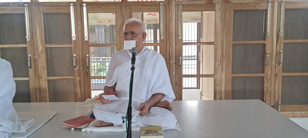 Attachment and attachment give birth to sorrow and suffering: Upendra Muni