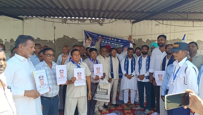 Congress protested and condemned the government's policies.