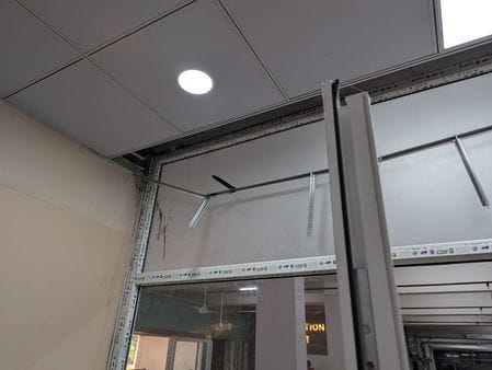 Emergency threat! False ceiling still falling despite cost of 14.90 crores