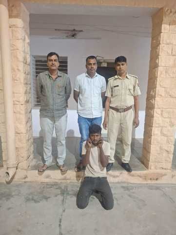 पुलिस की गिरफ्त में आरोपी राजेश बावरिया