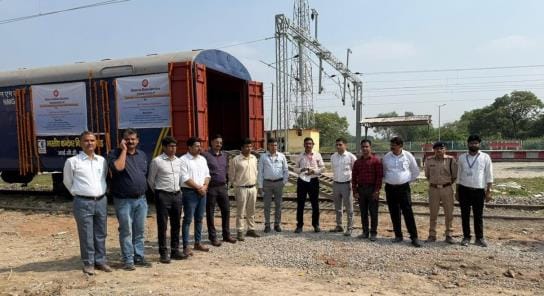 Railways now begins country's first door-to-door logistics service to deliver parcels from homes