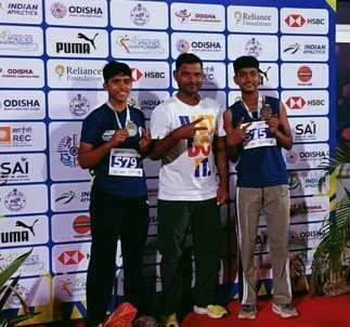 Muskan hoisted the flag in the National Junior Athletic