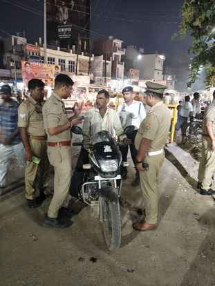 12 people found driving under the influence of alcohol were challaned.