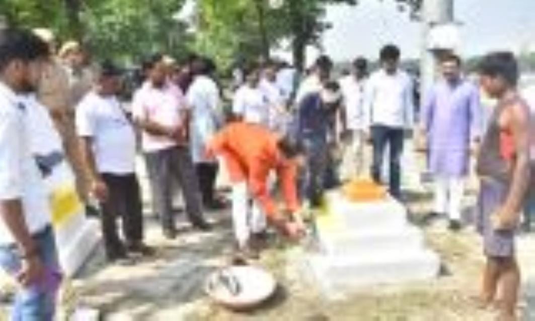 Chhath preparations in full swing, cleanliness drive underway