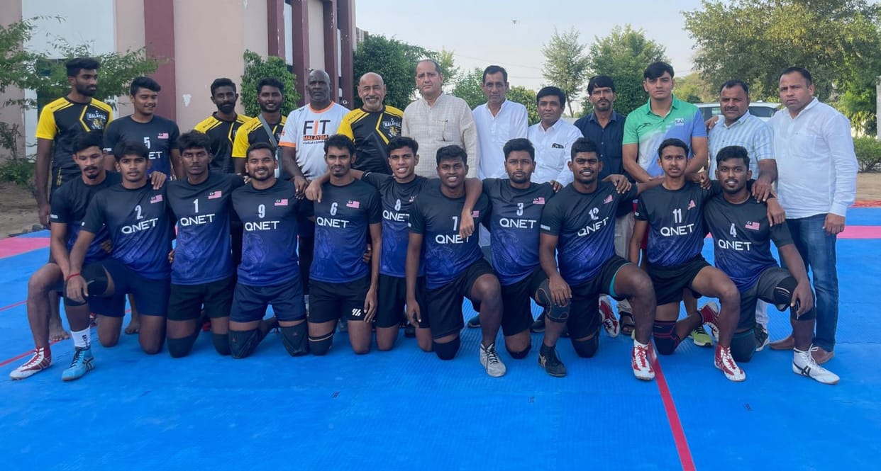 malyesiya kabaddi team taking training