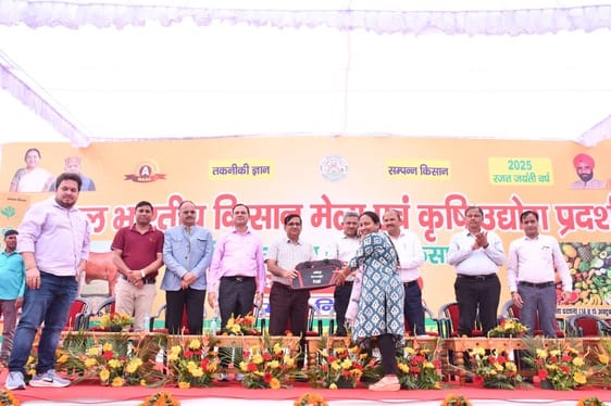 Farmers flocked to the fair, seeds worth Rs 15 lakh were sold.