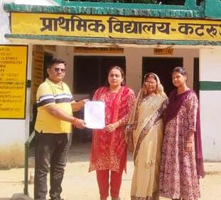 Teachers' signature campaign continues against the mandatory TET