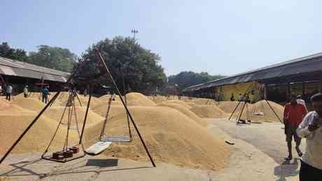 Farmers crowded the rice mills and wholesale markets, while government centres wore a deserted look