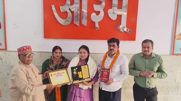 Dayanand Gaurav Samman to Shivani who secured 12th rank in ISS exam
