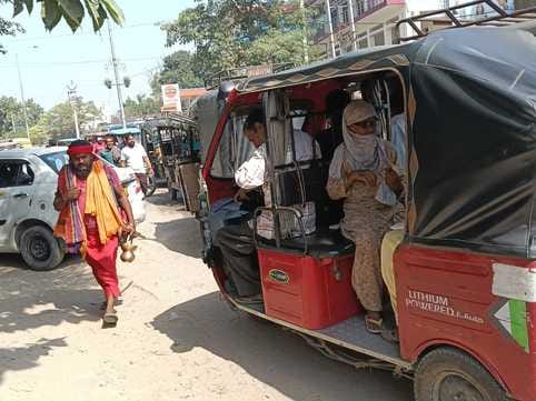People are getting troubled by traffic jams during the festive season.