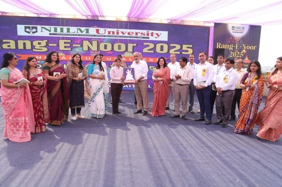 Talent shown in Rang-e-Noor program