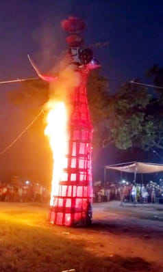 Ravana set his tail on fire and Hanuman burnt down his golden Lanka.