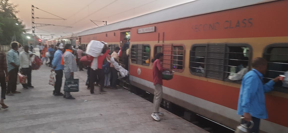 Regular express trains are crowded, Puja special trains are empty.