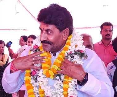 Muzaffarpur Bihar news : ex bjp mla who lead four times now nomination indipendent bihar election