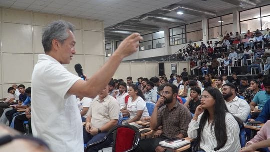 Sports University students learnt Japanese fitness techniques and body conditioning