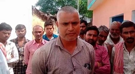 Mobile shopkeeper shot dead