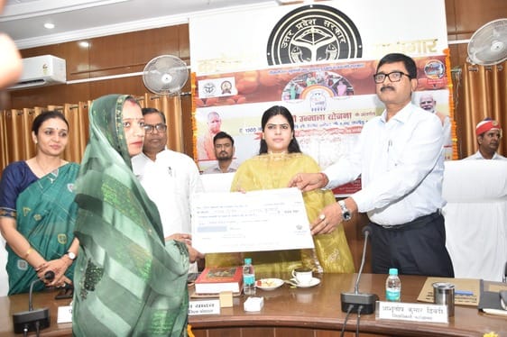Subsidy sent to the accounts of the beneficiaries of Ujjwala Yojana