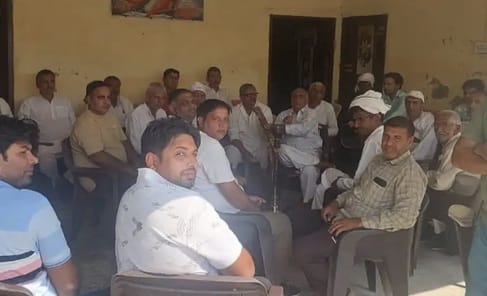 Farmers in Kharhar village stopped power grid work