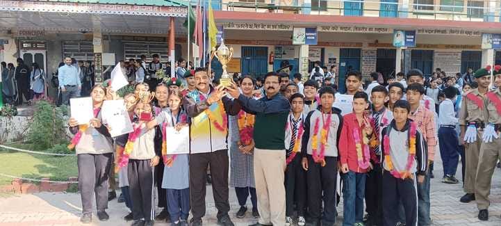 Awarded for outstanding performance in the competition