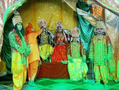 Guru Vasishtha performed the coronation of Shri Ramchandra