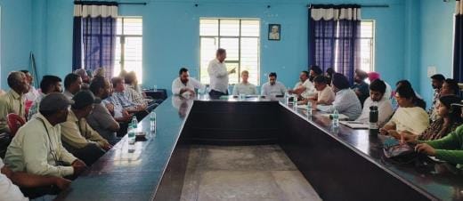 Sugarcane farmers raised their problems with the officials.