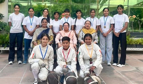 Alisha won gold in fencing competition