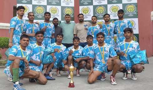 Mirzapur sub-junior team became runner-up in the state Kabaddi