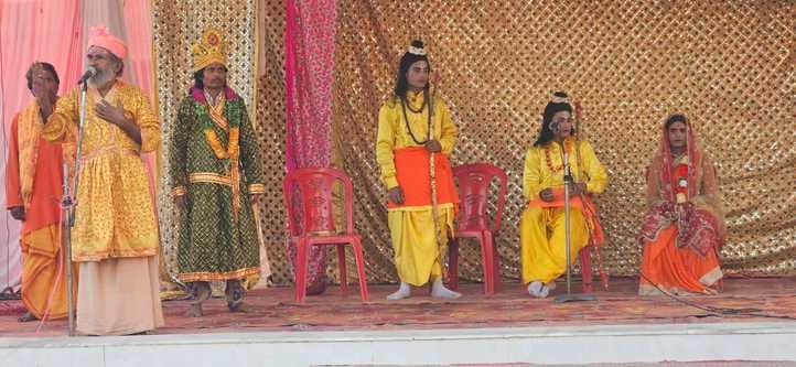The episode of Shri Ram's exile moved the audience.