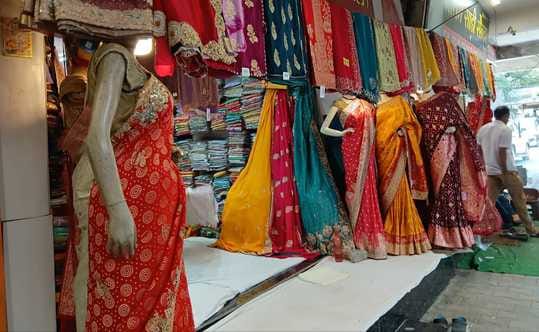 Indo-Western sarees are becoming more popular among women this Diwali.