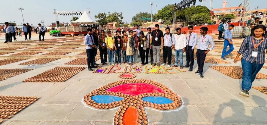 Deep Rangoli will be decorated with 80 thousand lamps at Ram's Paadi