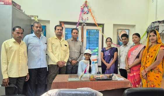 Tanu Verma became the Principal for a day and Radhika became the BDO, Chanchal became the VO