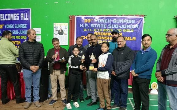 Hamirpur defeated Kangra to win the badminton title