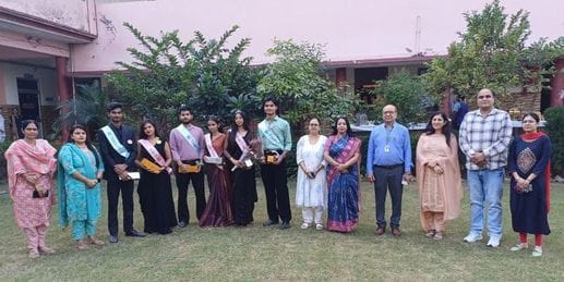 Kunal got the title of Mr. and Purvi got the title of Miss Talented.