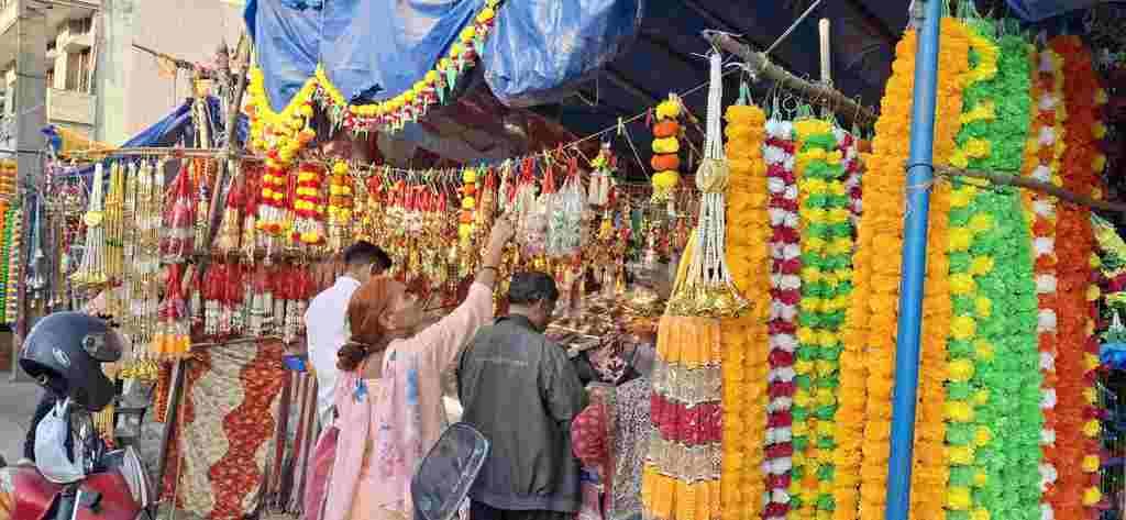 Demand for indigenous products on Diwali