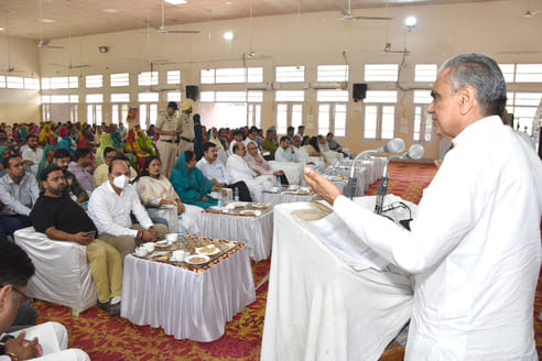 79 beneficiaries of Housing Scheme 2.0 received title deeds for 100 yard plots