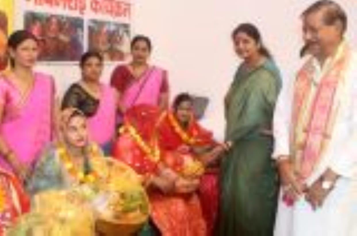 National Nutrition Month concluded with a baby shower for women.