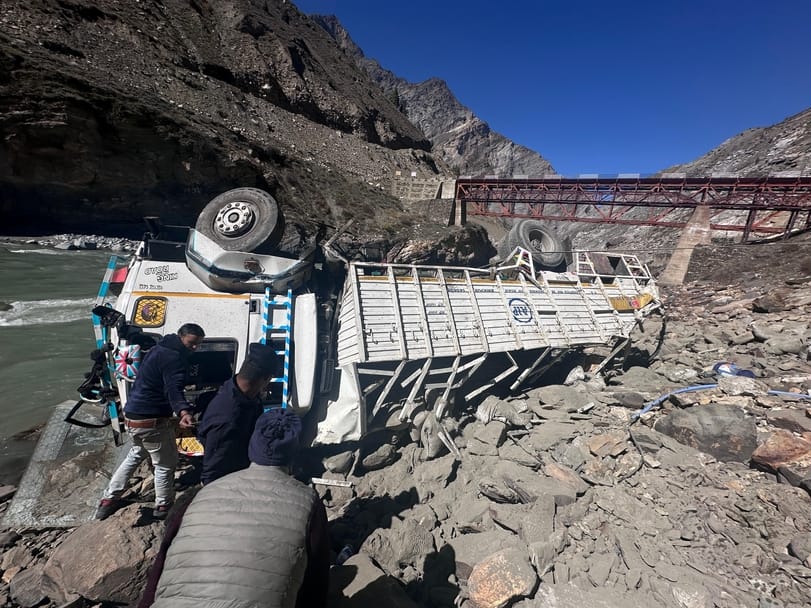 A truck loaded with cement fell near Tandi on the Manali-Leh Highway.