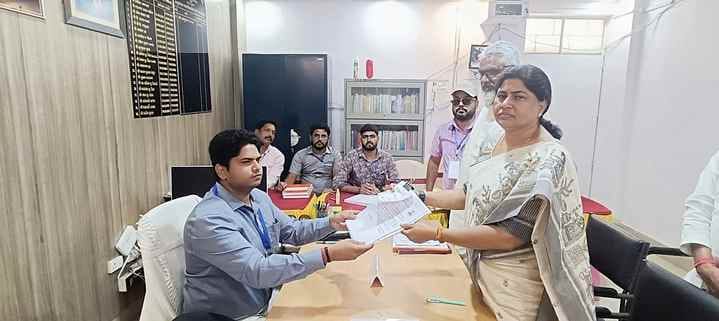 Purnia Nomination Rush: 18 Candidates File Papers, NDA Deploys 6 Big Guns Including Minister Leshi Singh