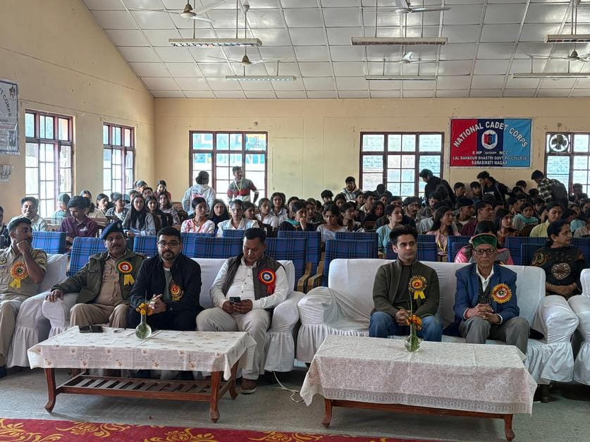 Lecture on prevention of drug addiction in Saraswatinagar College