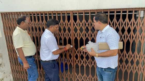 Case filed against doctor and operator, hospital sealed