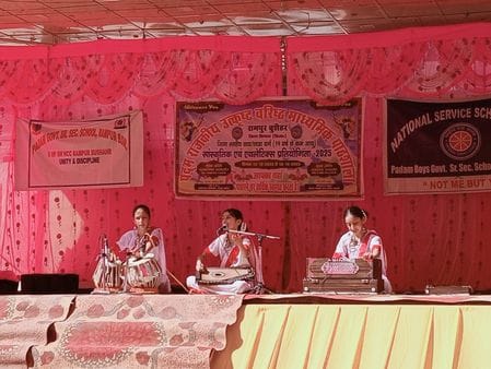 Rampur became the winner in Vocal Solo Folk and Rohru in Group Singing.