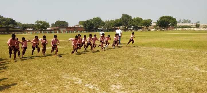 Kanak of Shah Alampur and Rishabh of Ayar became the winners.
