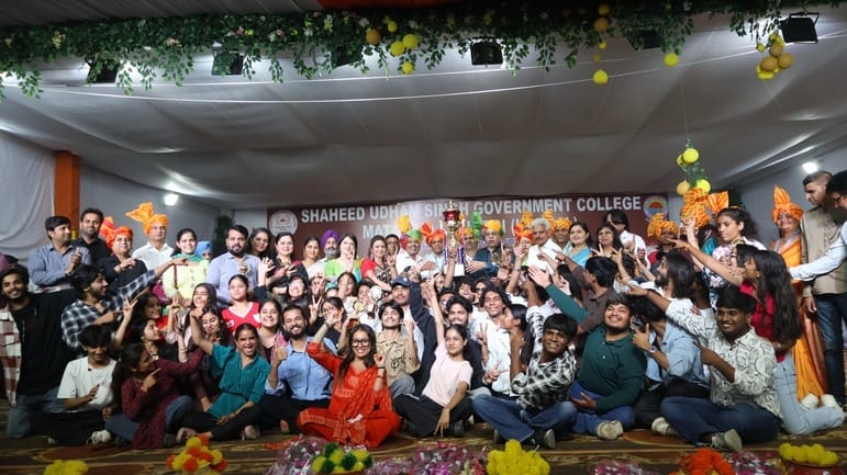 Arya College became champion for the 20th time in the regional youth festival.