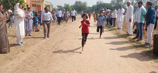 Under-11 girls' sports competition