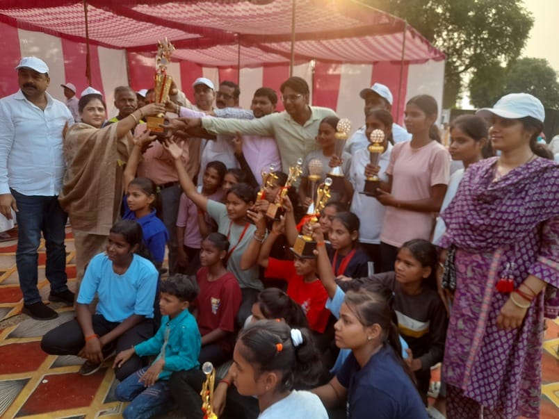 Scored 234 points to make Adalhat region the overall champion, claimed the trophy