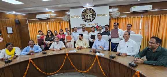 Gift of appointment letter to AYUSH doctors