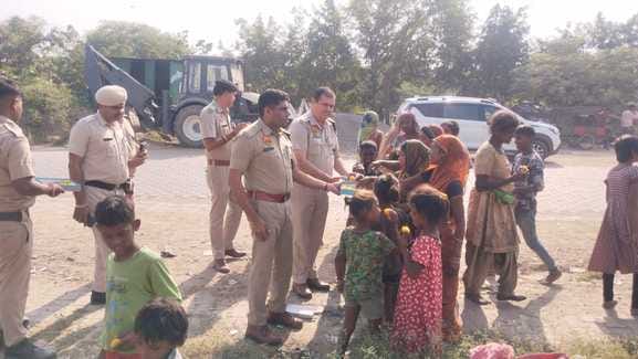 Police personnel celebrated Diwali by distributing sweets to the needy and in old age homes.