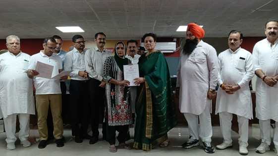 CM gave a gift to 1.63 lakh elderly people by increasing their pension: Rekha