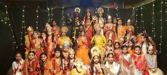 Photo 27 - Students dressed as Ram, Sita and Laxman